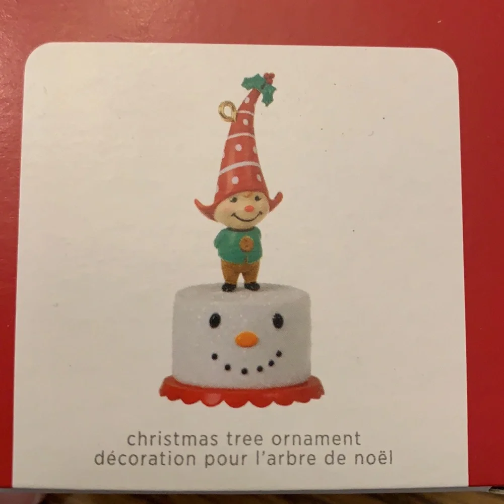 🔥2/$8.50 Hallmark Friendly Gnome Ornament - Picture 2 of 4